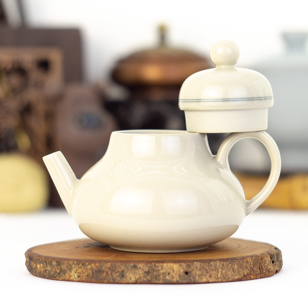 Чайники для церемонии. Чайник для церемоний. Чайничек для заваривания чая глиняный. Глиняный чайник для заваривания чая. Керамический чайник для заваривания чая.